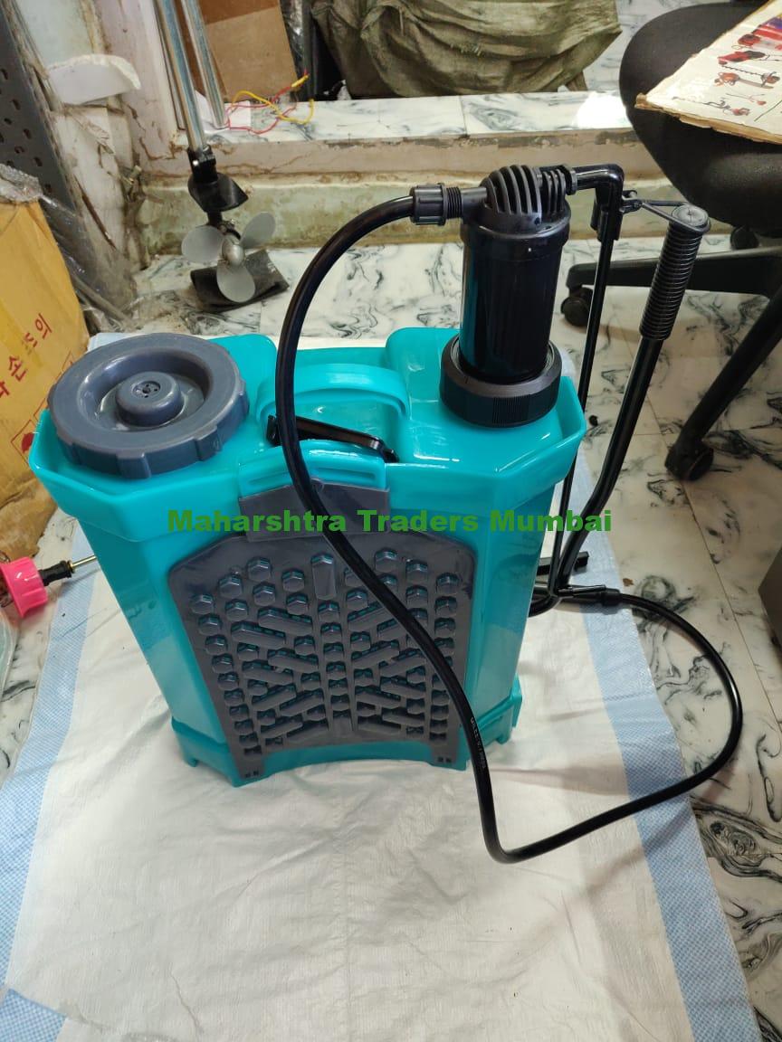 2In1 12V8Ah Battery Sprayer With Manual Pump And 20L Chemical Tank 4 2-in-1 Battery Sprayer, 12V Battery Operated Sprayer, 8Ah Battery Sprayer, 20L Agriculture Sprayer, Electric and Manual Sprayer, Rechargeable Battery Sprayer, High-Pressure Sprayer Pump, Portable Farming Sprayer, Chemical Tank Sprayer, Dual Mode Agriculture Sprayer, Pesticide Sprayer Machine, Herbicide and Fertilizer Sprayer, Best Sprayer for Farmers, Garden and Farm Sprayer, Pest Control Sprayer, Disinfection Sprayer Machine, Shoulder Mounted Sprayer, Multi-Nozzle Sprayer Pump, Long-Range Spray Machine, Heavy Duty Sprayer for Agriculture