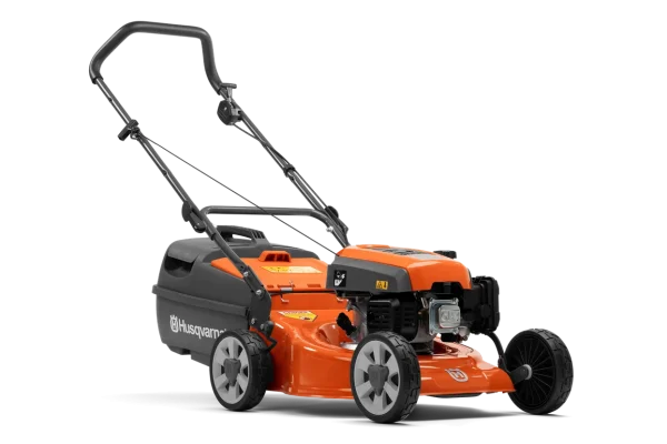 LC 118 A robust but easy to use lawn mower with 46cm (18”) deck, powerful OHV engine and four cutting blades to give a superior cut and finish to your lawn. Features include dual ball bearing wheels, comfort grip folding handles with quick action cam locks, safety zone starting, large plastic catcher and eight cutting heights. Comes complete with mulch insert.