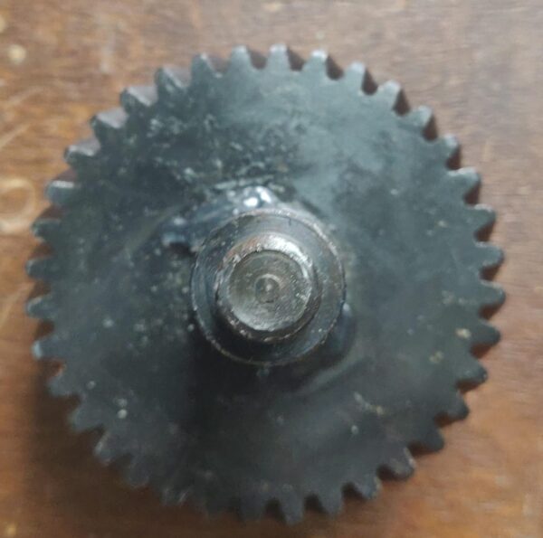 2:1 reduction gearbox, petrol engine gearbox, 19mm key shaft gearbox, engine rpm reducer, clockwise converter gearbox, anti clockwise to clockwise gearbox, reduction gearbox for longtail motor, small engine gearbox, honda gx160 compatible gearbox, outboard motor gearbox, gearbox for agricultural engine, engine gear reducer, engine gear converter, reduction gearbox for 4 stroke engine, mini engine gearbox attachment