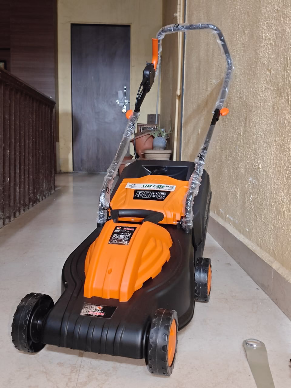 Stallion 1200 W Induction Motor Push Type 12 Inch 35L Electric Lawnmower 1 Electric Lawnmower ,Stallion lawn mower, 1200W lawn mower, electric lawn mower, push type lawn mower, induction motor lawn mower, 12 inch lawn mower, 35L grass collector mower, electric grass cutter, garden lawn mower, home garden mower, lawn cutting machine, electric mower India, Stallion 1200W lawn mower, compact electric mower, heavy duty electric mower