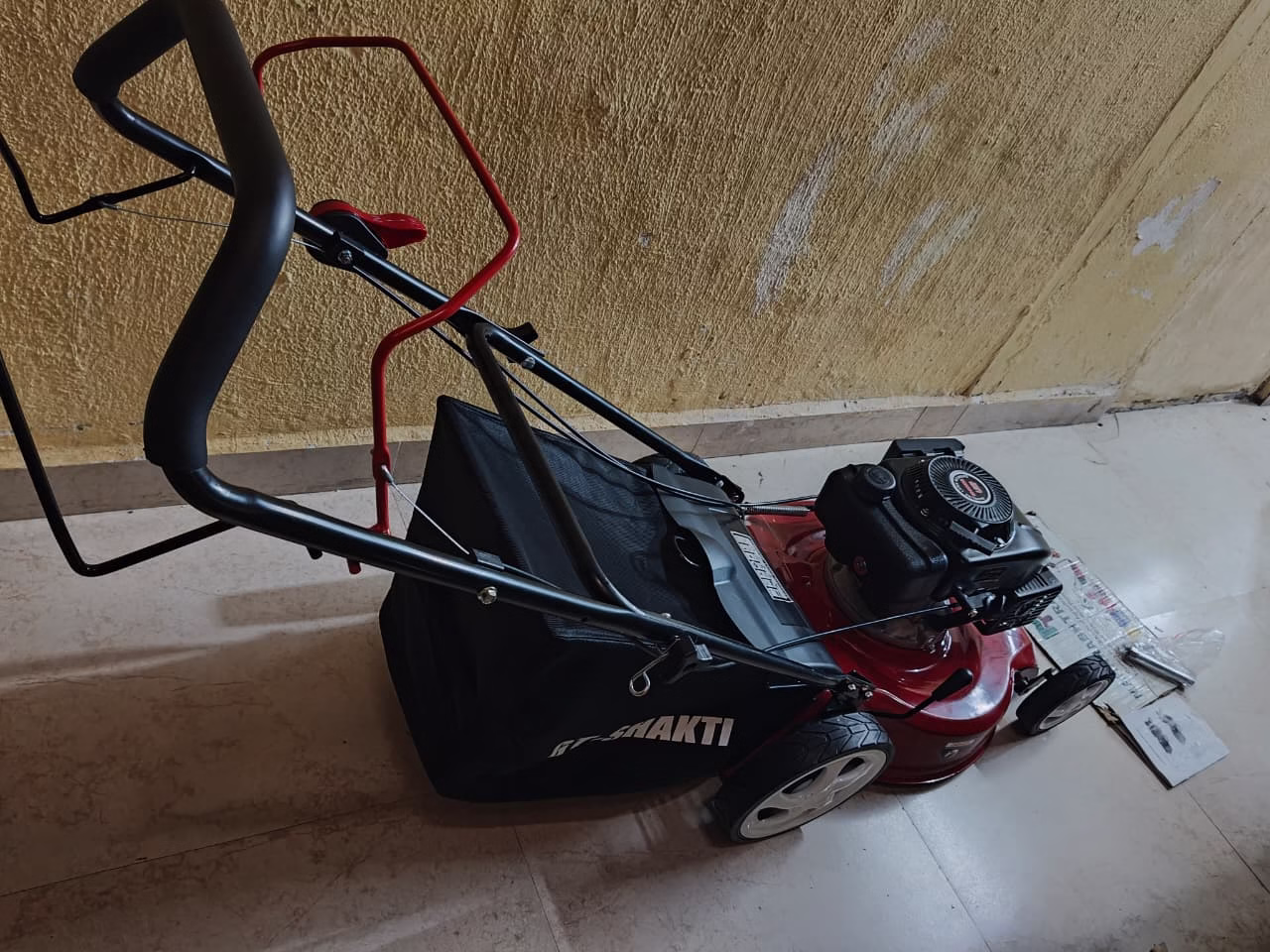 Stallion 4 Hp Self Propelled 20 Inch Petrol Lawn Mower 3 Stallion 4 HP Self Propelled 20 Inch Petrol Lawn Mower - Image 3