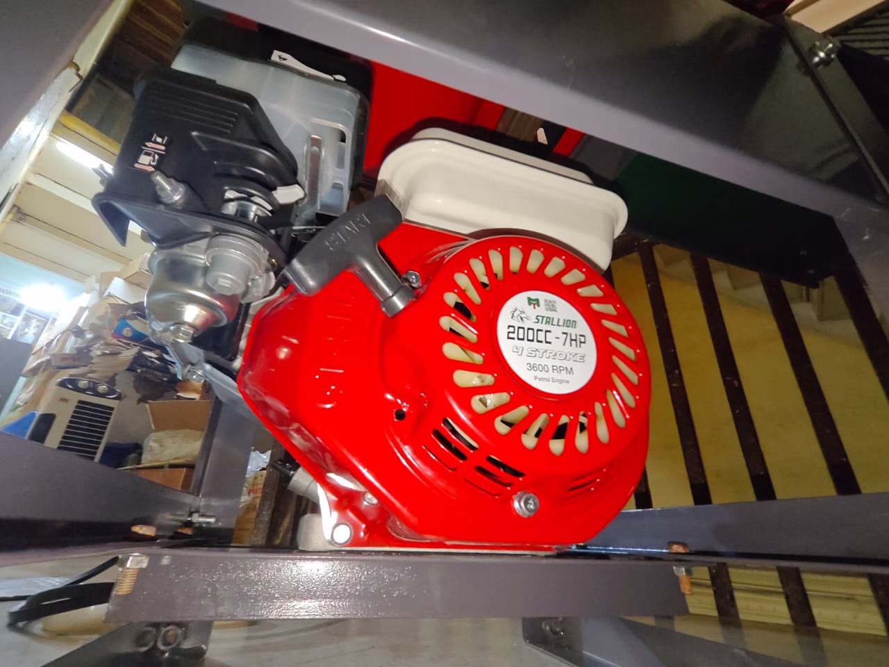 Stallion 2 In 1 Powerful Chaff Cutter With 7 Hp 200Cc Petrol Engine 4 Stallion chaff cutter, 2 in 1 chaff cutter, 7 hp chaff cutter, 200cc petrol fodder cutter, petrol chaff cutter machine, agriculture chaff cutter, fodder cutting machine, green fodder cutter, dry fodder cutter, heavy duty chaff cutter